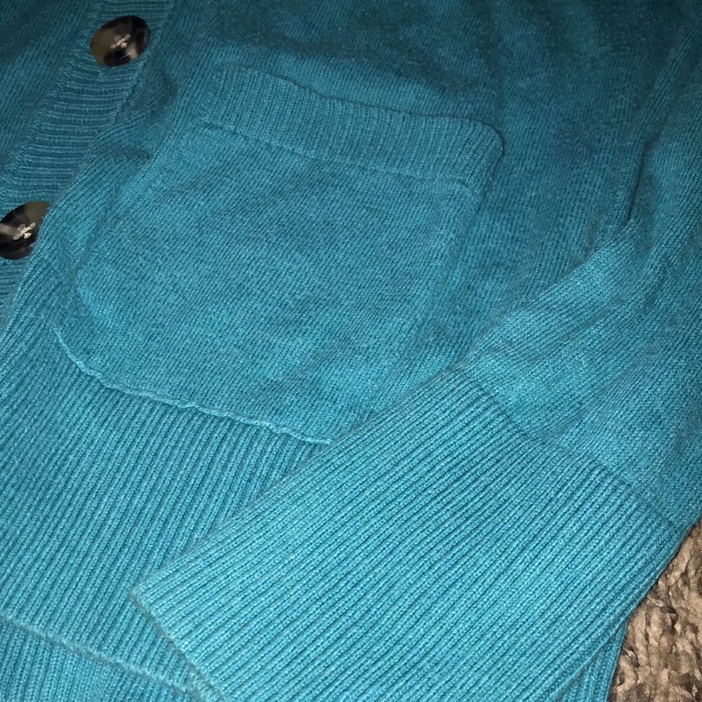 Sweater - Picture 2 of 6